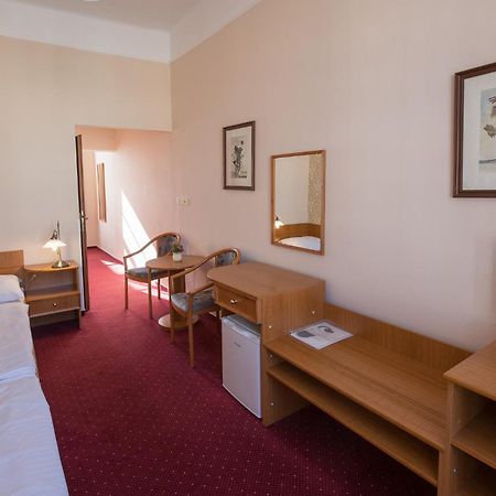 Hotel U Cerneho Orla Telcz Zewnętrze zdjęcie