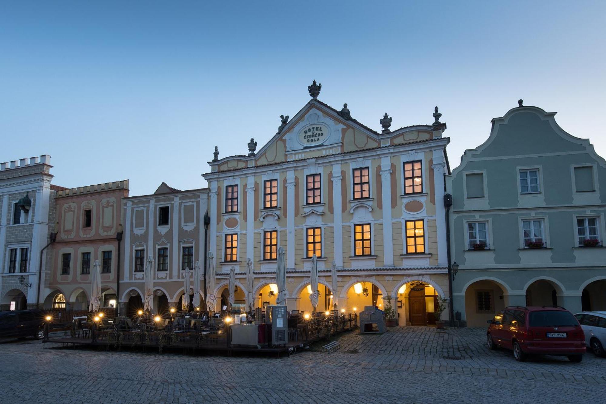 Hotel U Cerneho Orla Telcz Zewnętrze zdjęcie