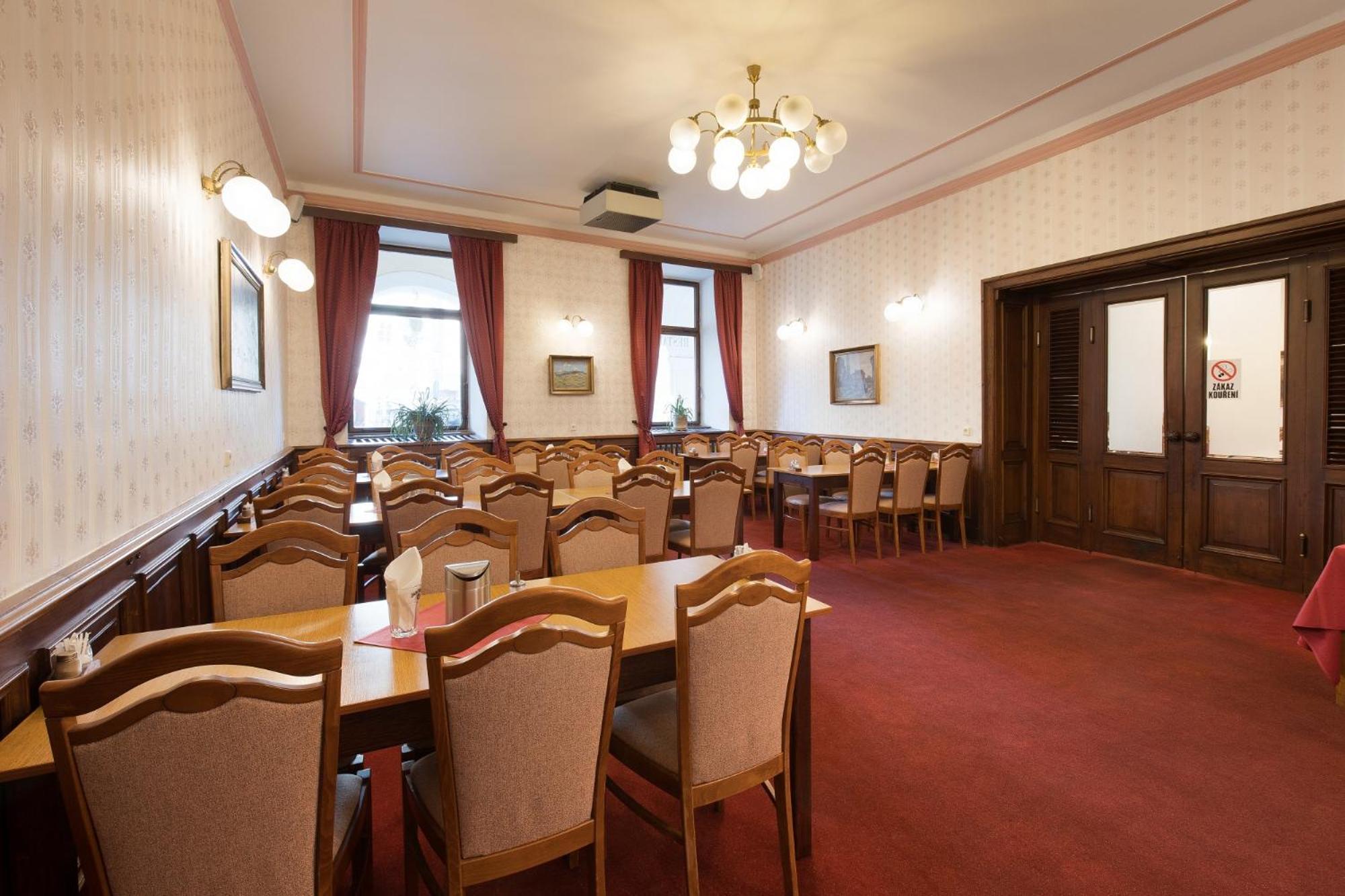 Hotel U Cerneho Orla Telcz Zewnętrze zdjęcie